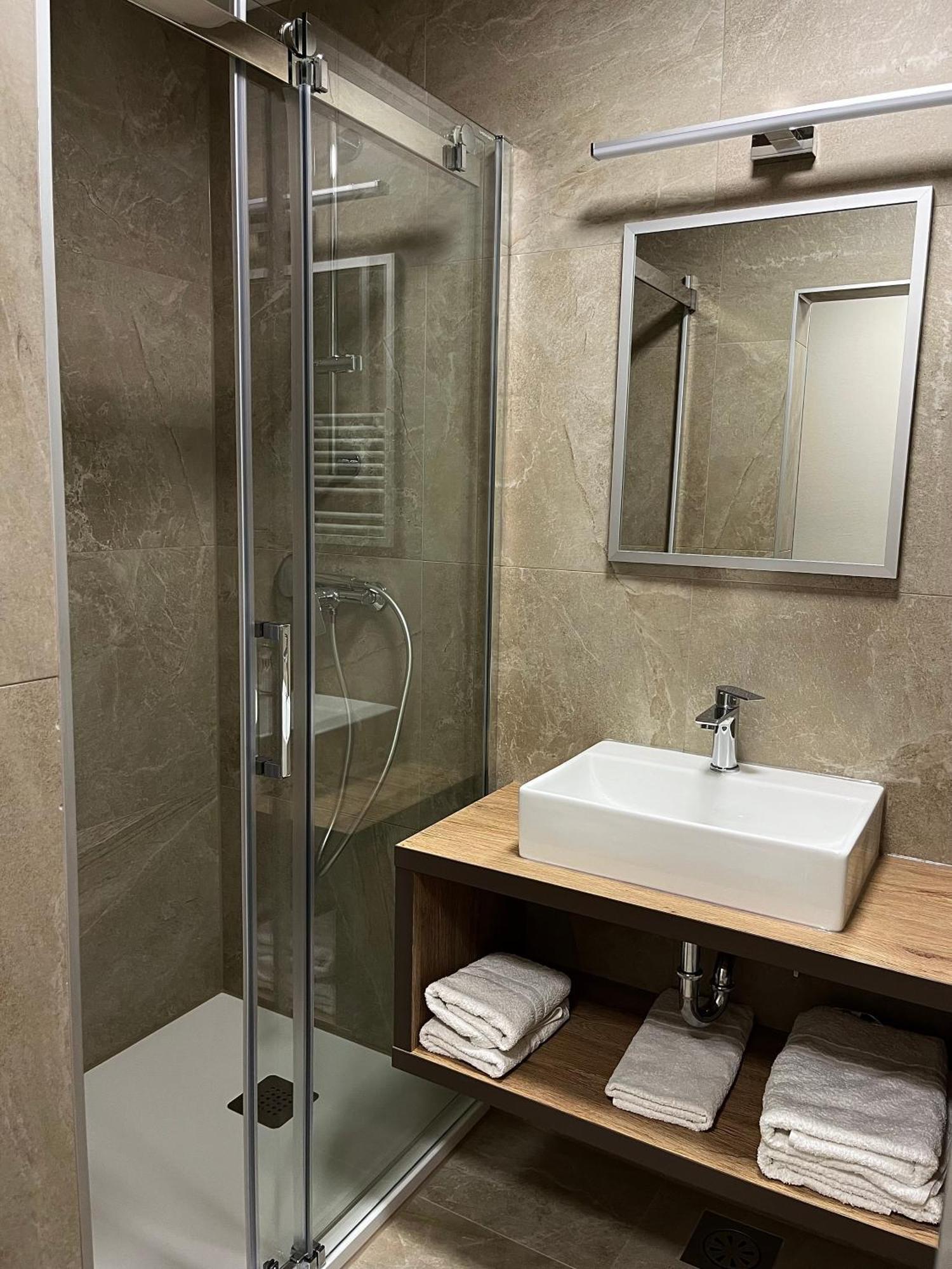 Hotel Roskar Птуй Экстерьер фото